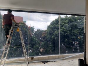 kaca film 1 300x225 - Harga Kaca Film